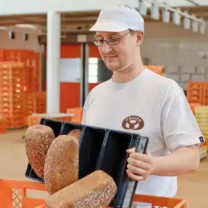 Bäckerei Gnaier – Auszubildender Bäcker Ivo Müller
